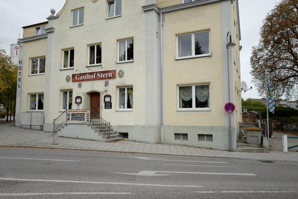 Hotel Stern Gersthofen Bagian luar foto