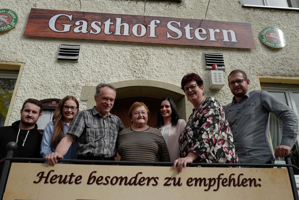 Hotel Stern Gersthofen Bagian luar foto